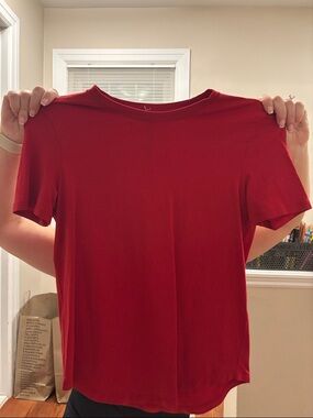 lululemon athletica Red Short Sleeve Crew Tee